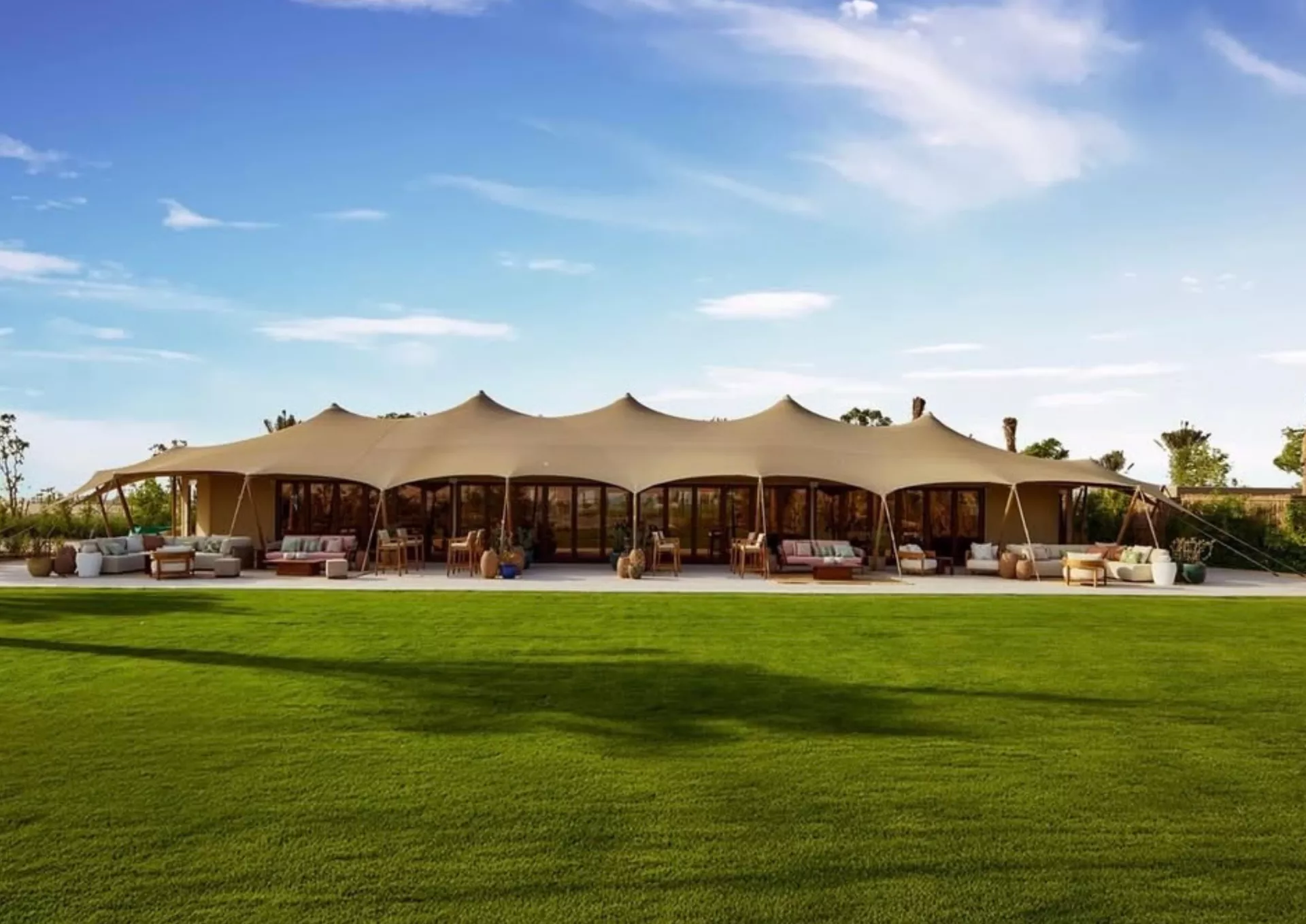 CASE: Custom Organic Tenthouses Golf Clubhouse & Wellness- Middle East